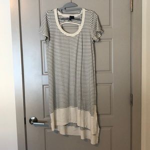 Anthropologie Left of Center T-shirt Dress (Small)